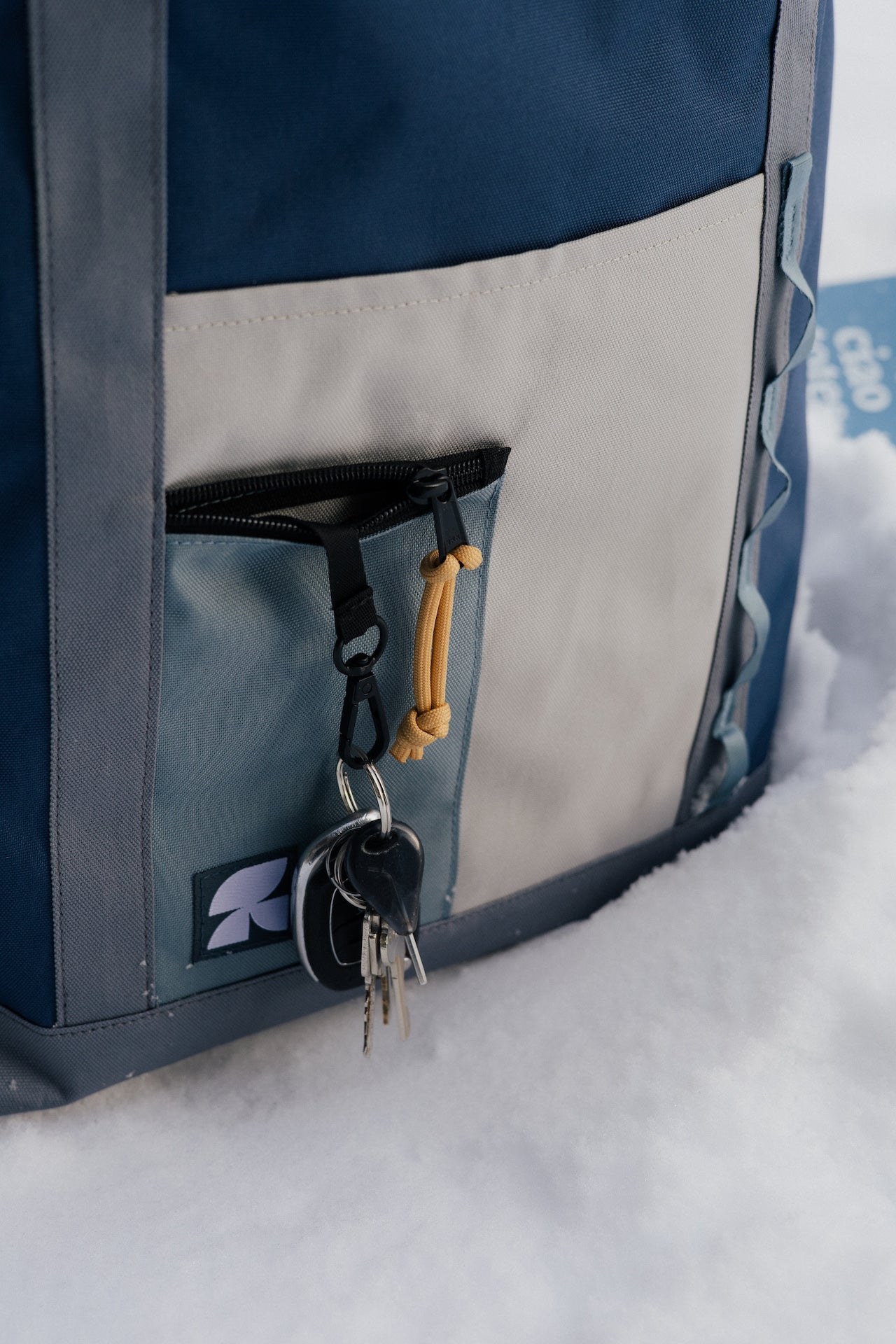 tech tote glacier