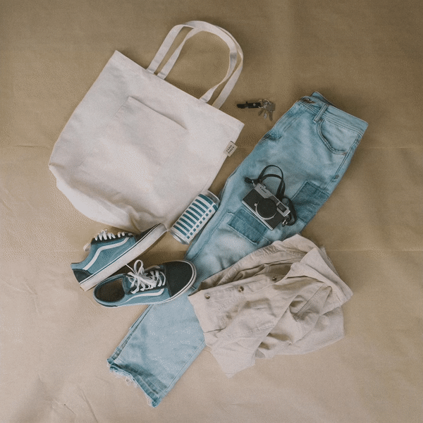 beige tote
