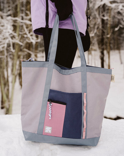 pink tech tote