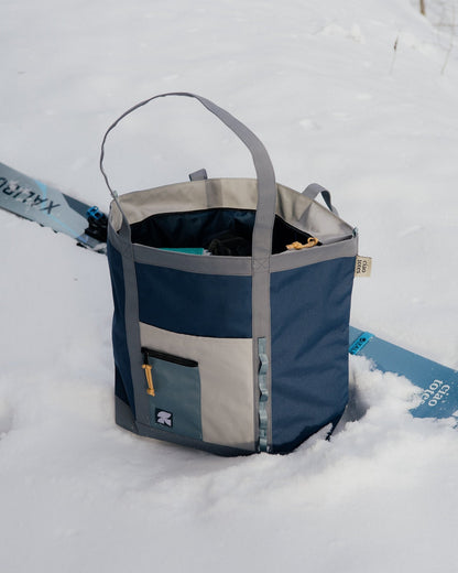 glacier tech tote