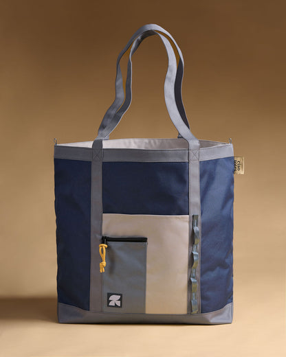 glacier tech tote