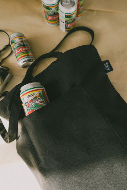 black tote