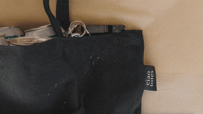 black tote